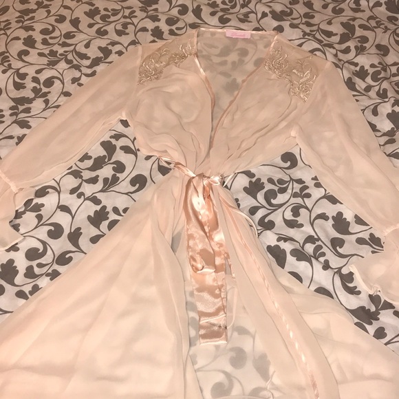 dentelle Other - Vintage 70s sheer robe